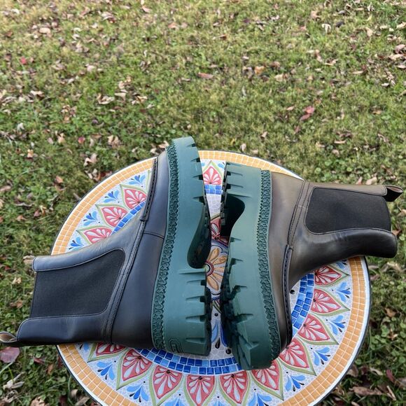 Coach Joey C5878 Womens Sz 6.B Black Green Leather Platform Chelsea Booties NEW - Picture 4 of 10